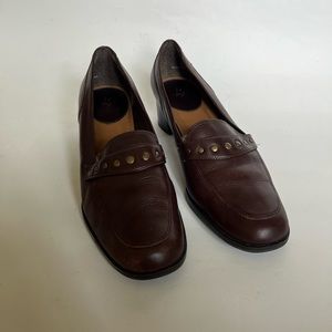 Heeled Brown Leather Loafers